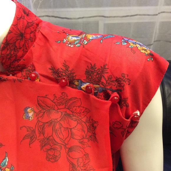 sheer red floral short sleeve kimono top - Picture 3 of 8